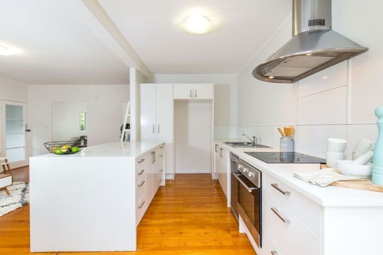 Photo of property in 94 Abbotts Way, Remuera, Auckland, 1050