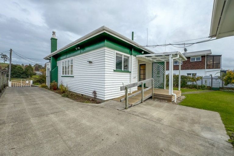 Photo of property in 10 Aorangi Road, Paeroa, 3600