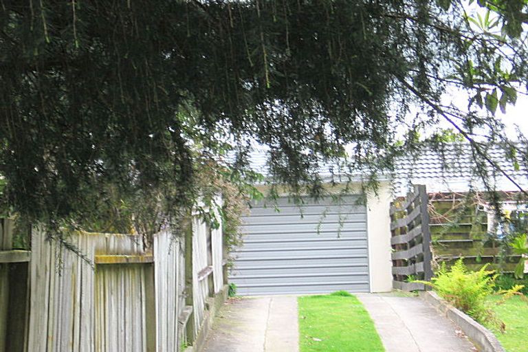Photo of property in 3b Lynwood Place, Brookfield, Tauranga, 3110