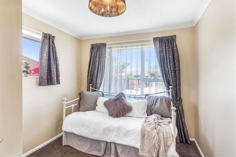 Photo of property in 37 Digby Place, Bromley, Christchurch, 8062