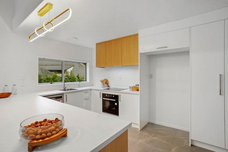 Photo of property in 5 Holmcroft Court, Cracroft, Christchurch, 8022