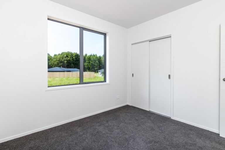 Photo of property in 10 Lancewood Way, Kinloch, Taupo, 3377