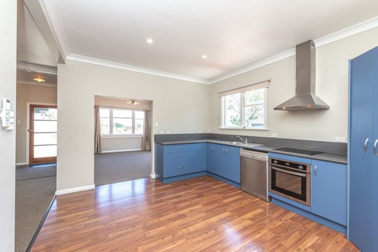 Photo of property in 48 Kent Road, Saint Johns Hill, Whanganui, 4501