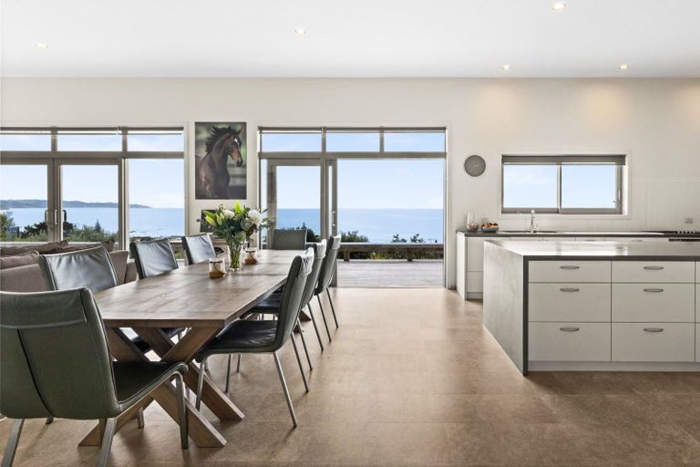 Photo of property in 15 Lightning Ridge View, Waimarama, 4294