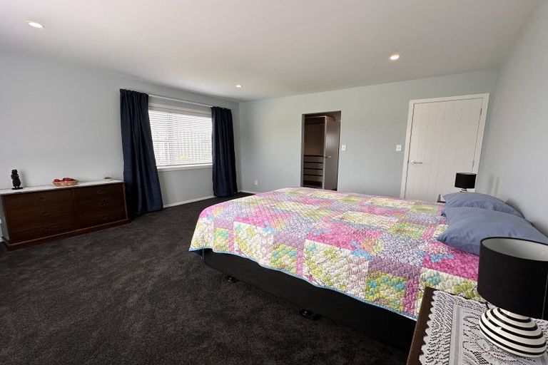 Photo of property in 43 Carrs Road, Urenui, 4377