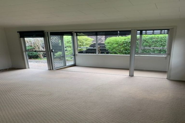 Photo of property in 1/15 Omana Road, Milford, Auckland, 0620