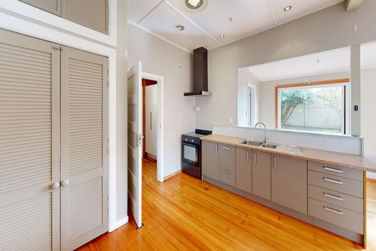 Photo of property in 11 Koromiko Avenue, Roslyn, Palmerston North, 4414