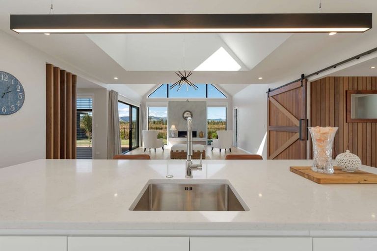 Photo of property in 39 Kaitorete Drive, Lincoln, 7608