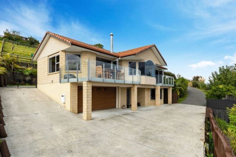Photo of property in 10 Aquavue Way, Bellevue, Tauranga, 3110