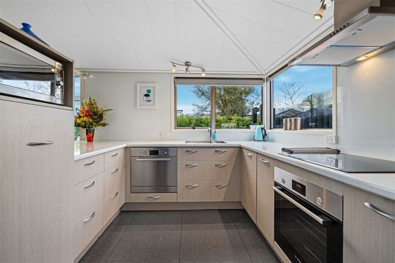 Photo of property in 4/32 Albany Street, St Albans, Christchurch, 8014