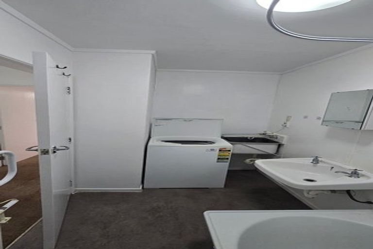 Photo of property in 9 Epsom Way, Karori, Wellington, 6012