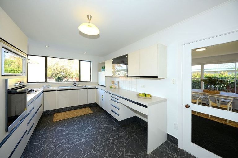 Photo of property in 3 Saint Clio Street, Ilam, Christchurch, 8041