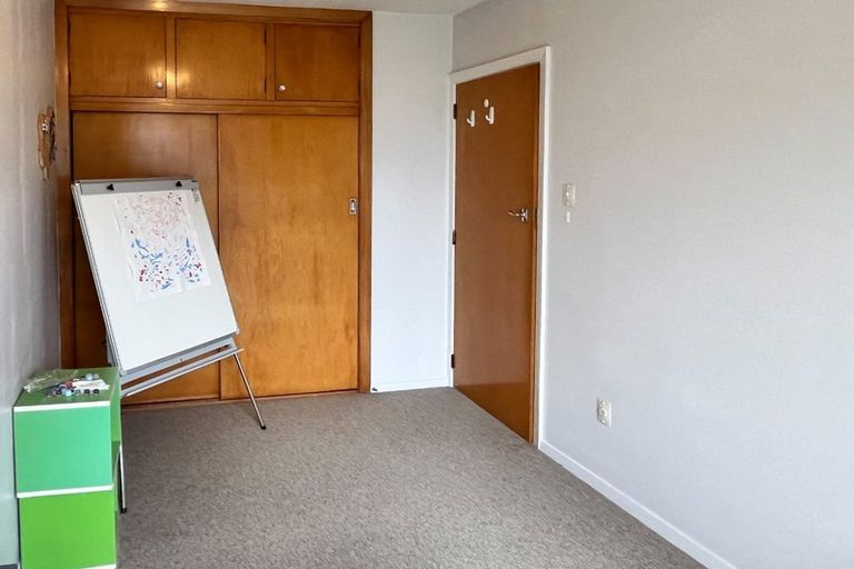 Photo of property in 8 Cardinal Drive, Hillmorton, Christchurch, 8025