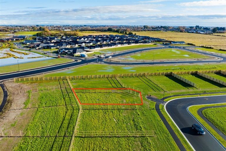 Photo of property in 8 Dalness Crescent, Halswell, Christchurch, 8025