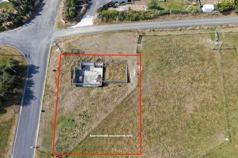 Photo of property in 38 Nore Street, Waihola, Milton, 9073