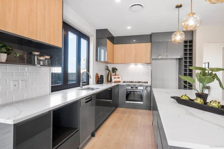 Photo of property in 20 Scott Road, Hobsonville, Auckland, 0616