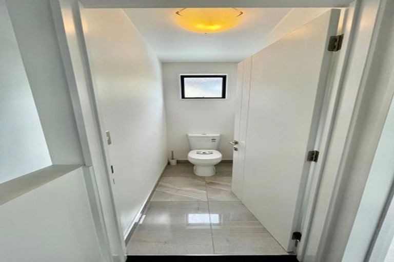 Photo of property in 5/40 Brockworth Place, Riccarton, Christchurch, 8011