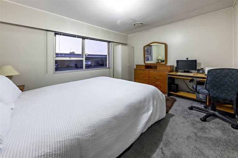 Photo of property in 10/97 Coronation Road, Papatoetoe, Auckland, 2025