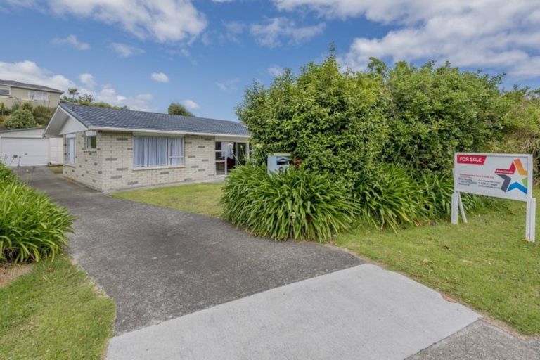 Photo of property in 81 Tasman Road, Otaki Beach, Otaki, 5512