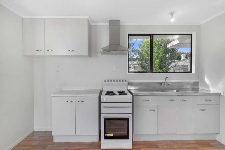 Photo of property in 1/7 Inca Place, Red Hill, Papakura, 2110