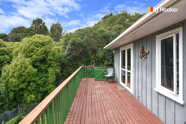 Photo of property in 15 Porterfield Street, Macandrew Bay, Dunedin, 9014