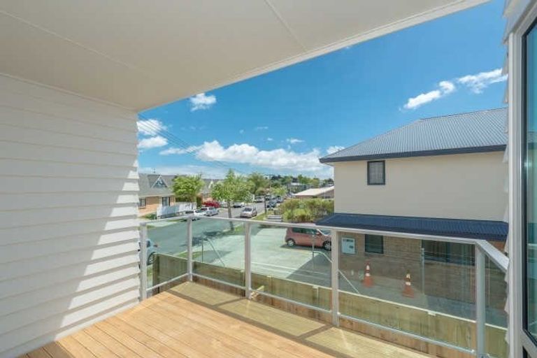 Photo of property in 1/25 Jones Crescent, Melville, Hamilton, 3206