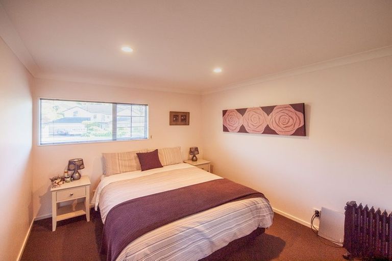 Photo of property in 143 Westchester Drive, Churton Park, Wellington, 6037