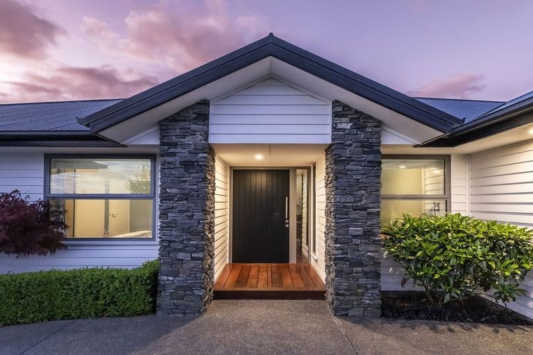 Photo of property in 39 Seymour Drive, Rolleston, 7614