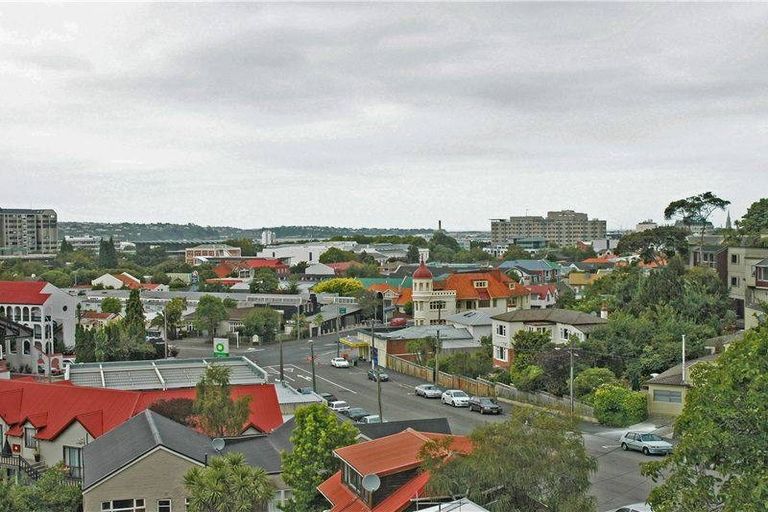 Photo of property in 93 Queen Street, North Dunedin, Dunedin, 9016