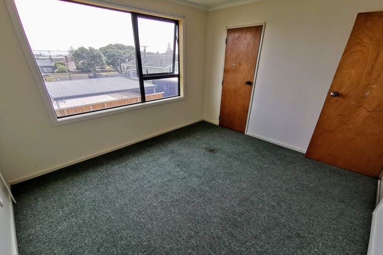 Photo of property in 10a Karaka Street, Castlecliff, Whanganui, 4501