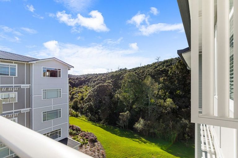 Photo of property in 86 Eaves Bush Parade, Orewa, 0931