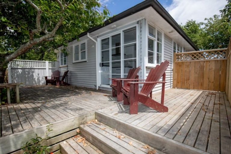 Photo of property in 30 Pipiroa Road, Ngatea, 3503