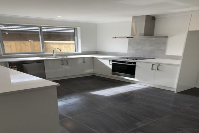 Photo of property in 56 Helenvale Crescent, Pokeno, 2402