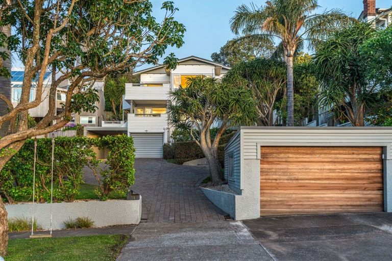 Photo of property in 14 Macky Avenue, Devonport, Auckland, 0624