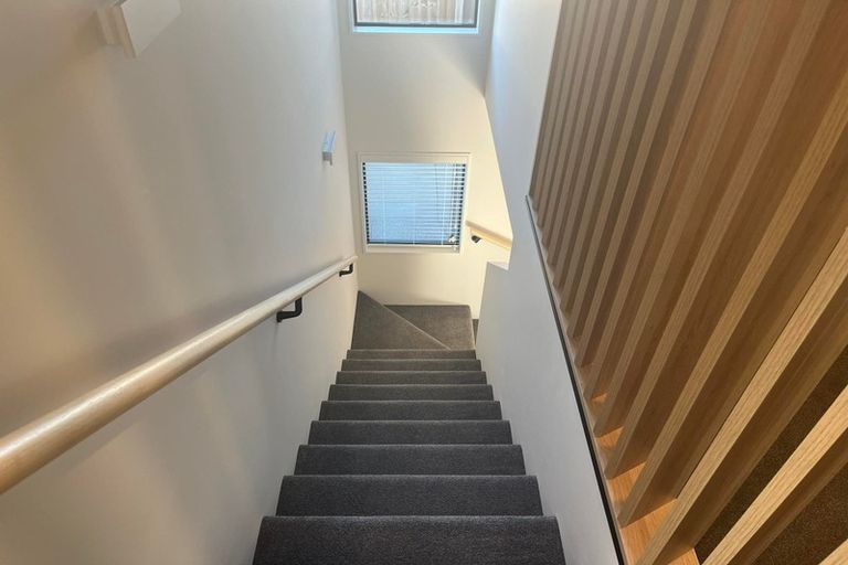 Photo of property in 39b York Street, Picton, 7220