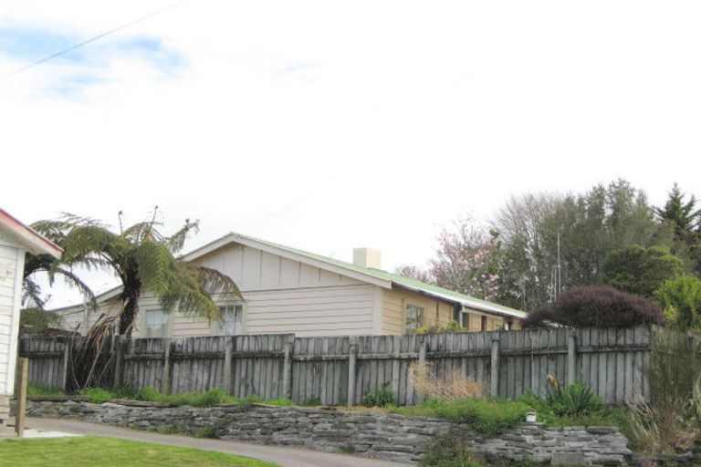 Photo of property in 5 Ford Street, Stratford, 4332