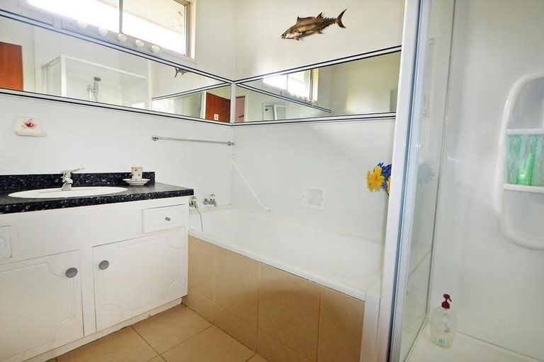 Photo of property in 100 Molyneux Avenue, Cromwell, 9310