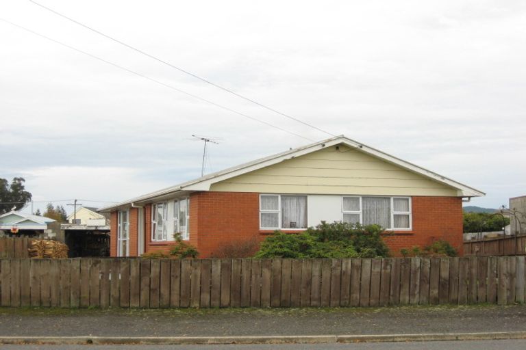 Photo of property in 8 Cross Street, Milton, 9220