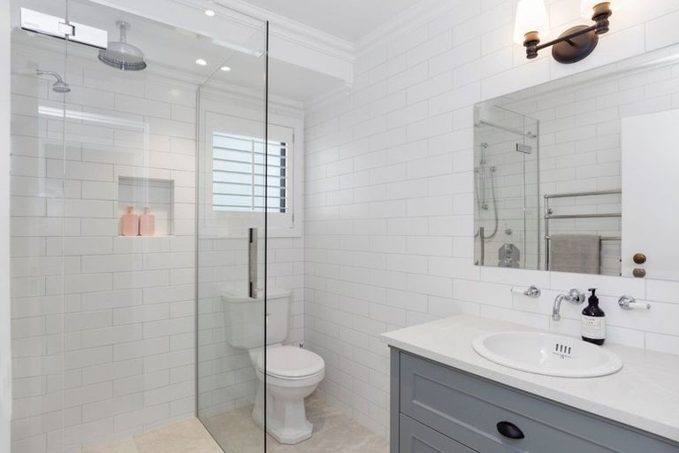 Photo of property in 97 Karewa Parade, Papamoa Beach, Papamoa, 3118