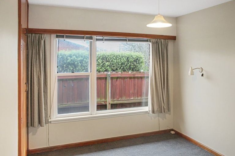 Photo of property in 2 Braithwaite Street, Ilam, Christchurch, 8041