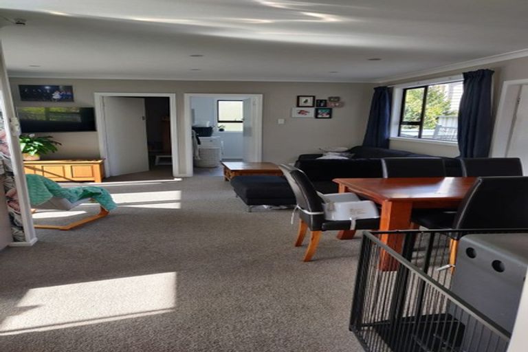 Photo of property in 37 Kent Street, Kingston, Athol, 9793