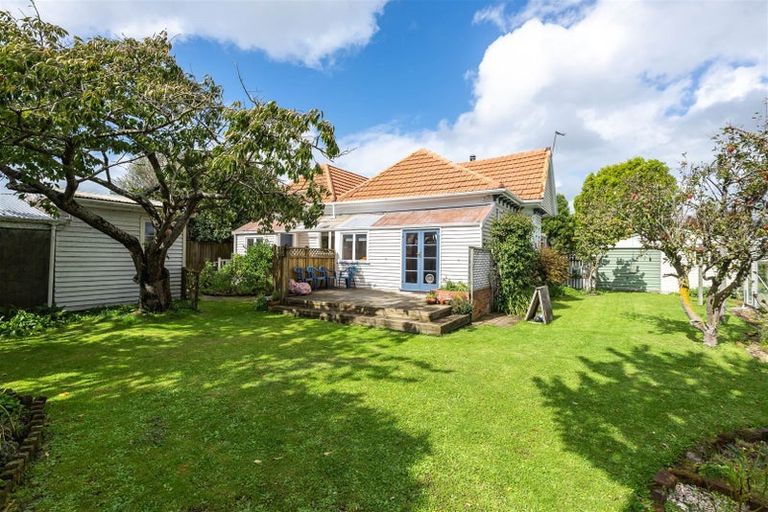 Photo of property in 155 Milton Street, Somerfield, Christchurch, 8024
