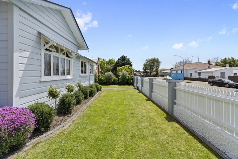 Photo of property in 4 Summerhays Street, Terrace End, Palmerston North, 4410