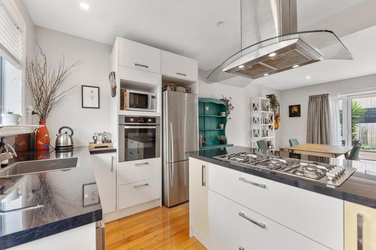 Photo of property in 3/29 Heywood Terrace, Richmond, Christchurch, 8013