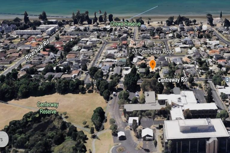 Photo of property in 53 Centreway Road, Orewa, 0931
