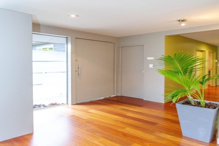 Photo of property in 19 Oakland Avenue, Saint Johns Hill, Whanganui, 4500