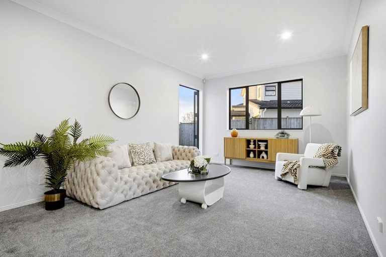 Photo of property in 16 Darion Drive, Flat Bush, Auckland, 2019