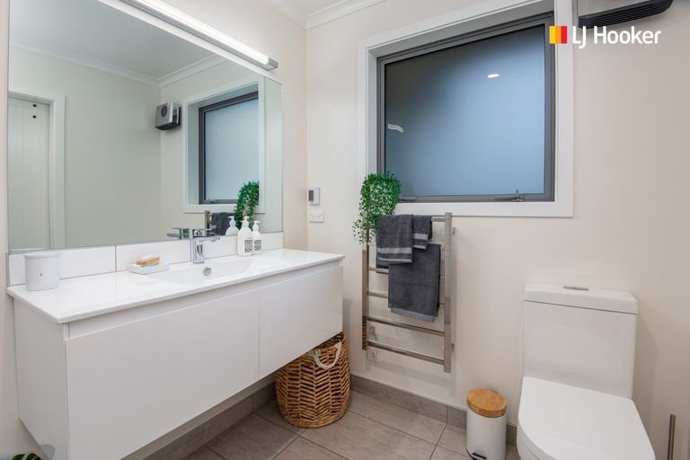 Photo of property in 7 Kinloch Place, Mosgiel, 9024