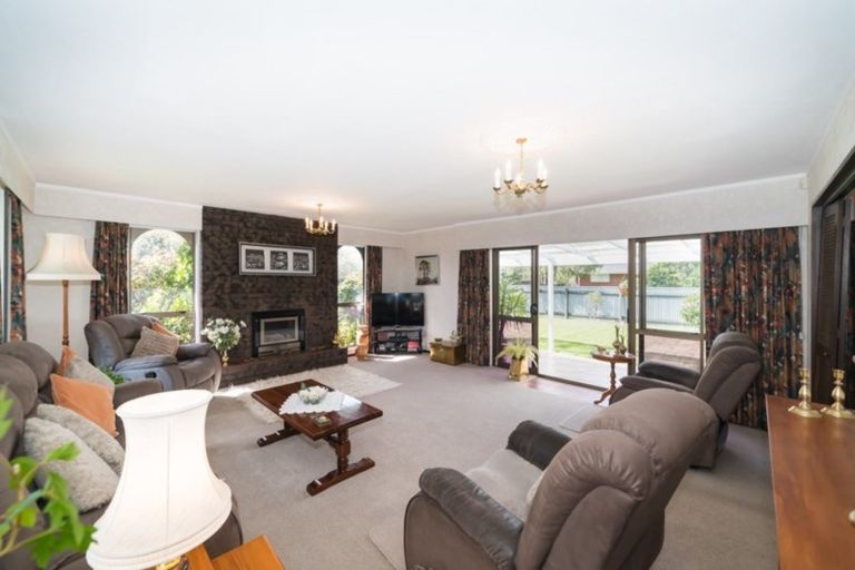 Photo of property in 6 Ashdown Crescent, Feilding, 4702