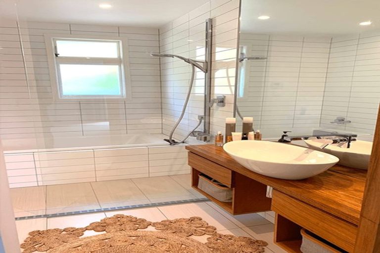 Photo of property in 67a Kotare Street, Fendalton, Christchurch, 8041